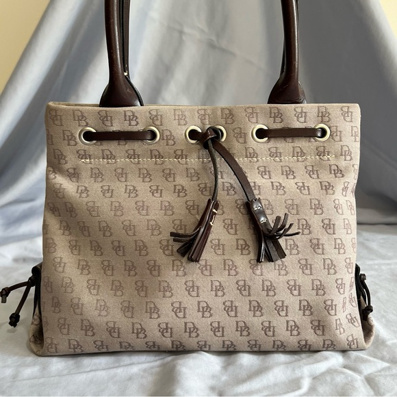 Dooney & Bourke Mini Tassels Taupe and Brown Leather Purse - New w/o Tags - Picture 2 of 8